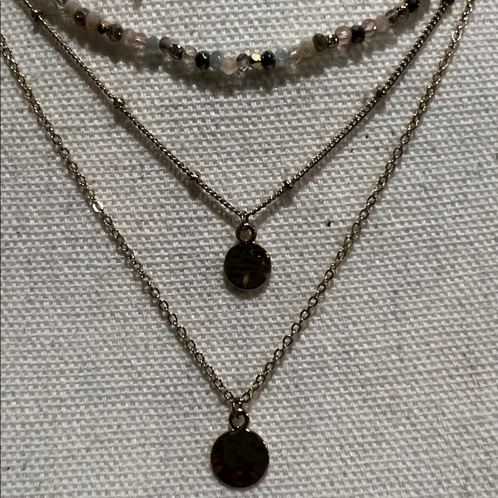 Adjustable 3 chain necklace - Picture 2 of 6